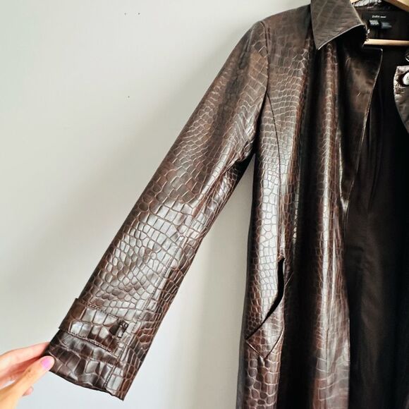 Vintage 90s Y2K ZARA Woman Crocodile Print Trench Coat Brown Alligator Embossed - Picture 2 of 10
